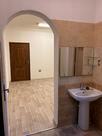 Al Jubail Al Balad, Rooms for Rent, SAR 1200/month,  Single Room With Attach Bath