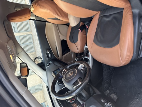 Riyadh, Vehicles, Cars & Trucks , SAR 44500,  Jeep Compass Latitude,  2019,  Automatic,  121000 KM,  Jeep Compass Lattitude   For Urgent Sales