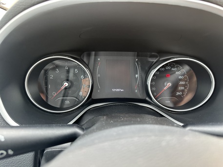 Riyadh, Vehicles, Cars & Trucks , SAR 44500,  Jeep Compass Latitude,  2019,  Automatic,  121000 KM,  Jeep Compass Lattitude   For Urgent Sales