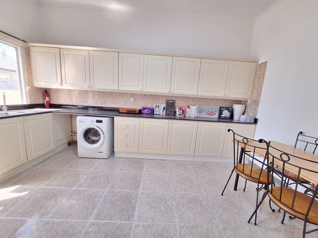 Juffair, Apartments, Flats, Houses & Villas, BHD 430/month,  Furnished,  2 BR,  150 Sq. Meter,  Bright & Spacious | Gas Connection | Closed Kitchen | Internet | With CPR Address