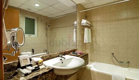 Dubai, Bedspace For Rent, AED 1000/month,  0 Sq. Meter,  Ladies Only Bed Space Available At Union Metro