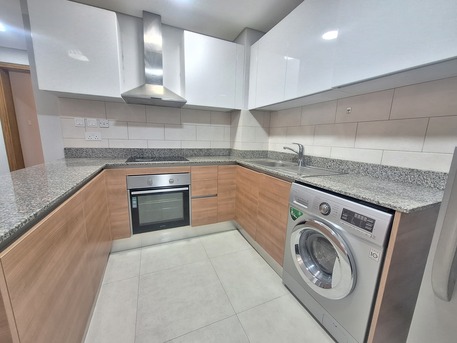Juffair, Apartments, Flats, Houses & Villas, BHD 350/month,  Furnished,  2 BR,  125 Sq. Meter,  Bright | Spacious | Balcony | Internet & H/k Services | With CPR Address | Near Us Navy B