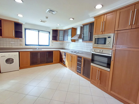 Juffair, Apartments, Flats, Houses & Villas, BHD 400/month,  Furnished,  160 Sq. Meter,  Extremely Spacious | Classy Furniture | Wifi & H/k Services, | Behind Juffair Mall