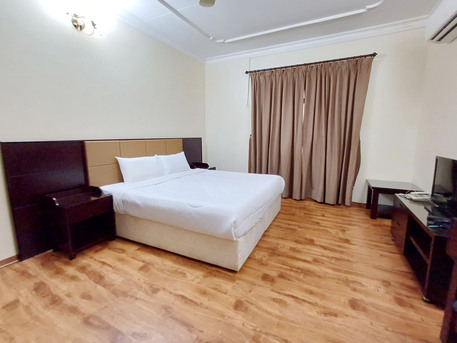 Juffair, Apartments, Flats, Houses & Villas, BHD 260/month,  Furnished,  1 BR,  Budget Friendly | Gas Connection | Closed Kitchen | Family Building | Near Juffair Mall