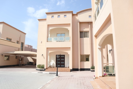 Juffair, Villas, BHD 950,  Furnished,  210 Sq. Meter,  Amazing | Fancy | Luxuries | Comfort | Balcony | Elegant Villa