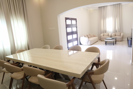 Juffair, Villas, BHD 950,  Furnished,  210 Sq. Meter,  Amazing | Fancy | Luxuries | Comfort | Balcony | Elegant Villa