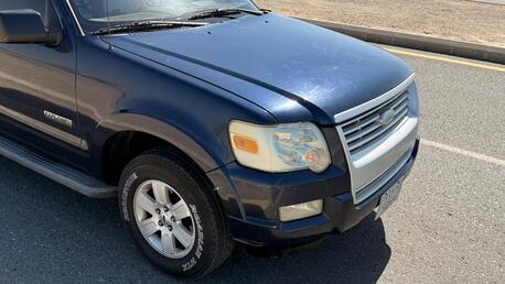 Jeddah, Vehicles, Cars & Trucks , SAR 32500,  Ford Explorer Fully Loaded  XLT,  2008,  Automatic,  350000 KM,  Best Offer For Ford Explorer Xlt.