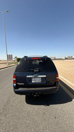 Jeddah, Vehicles, Cars & Trucks , SAR 32500,  Ford Explorer Fully Loaded  XLT,  2008,  Automatic,  350000 KM,  Best Offer For Ford Explorer Xlt.