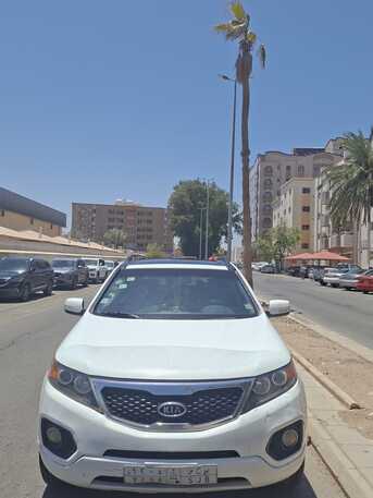 Al Hindawiya, Vehicles, Cars & Trucks , SAR 22000,  Kia Sorento,  2010,  Automatic,  276905 KM,    V6 &ndash; White &ndash; Good Condition | كيا سورينتو  فل 6 سلندر