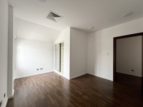 Janabiya, Villas, BHD 700,  350 Sq. Meter,  3BR Compound Villa | Maid&rsquo;s Room | Easy Access To Causeway