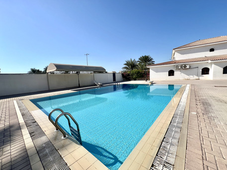 Janabiya, Villas, BHD 700,  350 Sq. Meter,  3BR Compound Villa | Maid&rsquo;s Room | Easy Access To Causeway