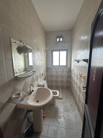 East Riffa, Apartments, Flats, Houses & Villas, BHD 100/month,  1 BR,  90 Sq. Meter,  Specious 1 Bedroom Family Flat For Rent In East Riffa BD100 Without EWA