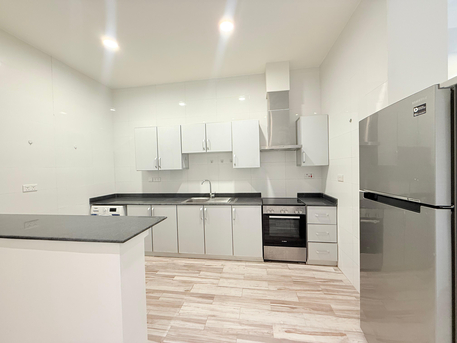 Juffair, Apartments, Flats, Houses & Villas, BHD 300/month,  2 BR,  2 Bhk Fully Furnished Apartment
