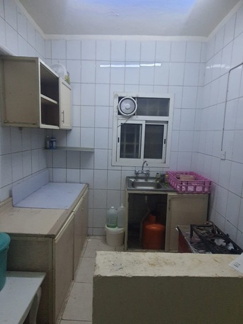 Al Sharafiyah, Apartments, Flats, Houses & Villas, SAR 2000/month,  2 BR,  Furnished Family Flat For Rent