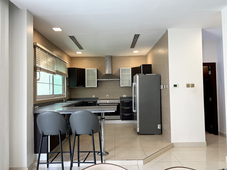 Saar, Villas, BHD 900,  Furnished,  320 Sq. Meter,  4BR Villa | Private Pool & Balcony | Maid Room