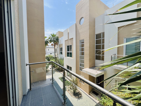 Saar, Villas, BHD 900,  Furnished,  320 Sq. Meter,  4BR Villa | Private Pool & Balcony | Maid Room