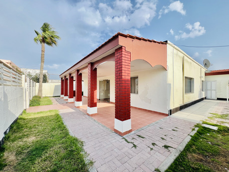 Hamala, Villas, BHD 550,  350 Sq. Meter,  3BR+Maid Compound Villa | Private Backyard & BBQ