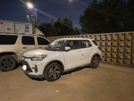 Al Iskan, Delivery, Daily Car Pick-Up & Drop Service Available.