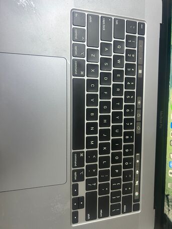 Al Aziziyah, Computers, SAR 2000,  Apple MacBook Pro- Core I7 - 16 Inch