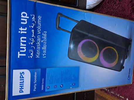 Jeddah, Electronics, SAR 700,  Philips Party Speaker 5000 Series