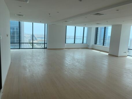 Diplomatic Area, Buildings, BHD 700,  SPACIOUS OFFICE ROOM FOR RENT
