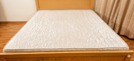 Gudaibiya, Furniture, BHD 10,  King Size Mattress / Bed ( Size : 180 X 200 )
