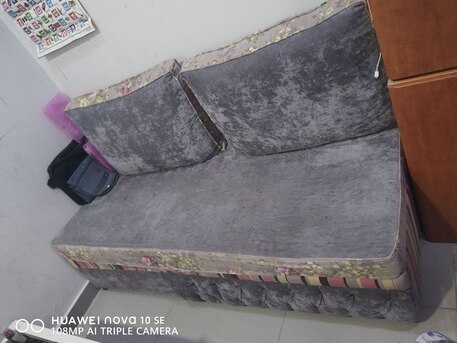 Salmaniya, Furniture, BHD 30,  House Hold Items For Sale - Sofa Set, Table Small Size Cupboard