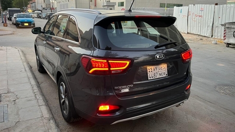 Riyadh, Vehicles, Cars & Trucks , SAR 550000,  Kia Sorento,  2019,  Automatic,  130000 KM,   Very Clean Family Care 7seats