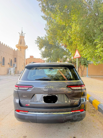 Al Malaz, Vehicles, Cars & Trucks , SAR 125000,  Jeep Cherokee,  2022,  Automatic,  110000 KM,   4*4