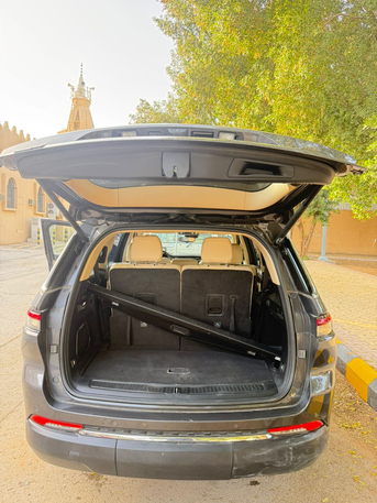 Al Malaz, Vehicles, Cars & Trucks , SAR 125000,  Jeep Cherokee,  2022,  Automatic,  110000 KM,   4*4