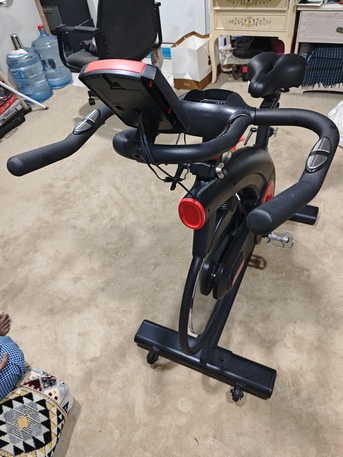 Riyadh, Sporting Goods, SAR 550,  Excercise Bike (excellent Condition)