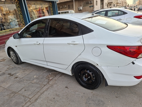 Riyadh, Vehicles, Cars & Trucks , SAR 17000,  Hyundai Accent,  2013,  Automatic,  384500 KM,  Accent Car