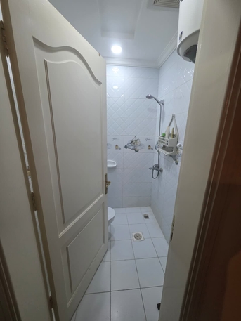 Jeddah, Rooms for Rent, SAR 1200/month,  🏠 Room For Rent &ndash; Al Faisliyah 2 (Near Irfan Bagedo Hospital)