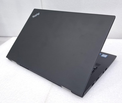 Manama, Computers, BHD 93,  LENOVO X1 Carbon Core I7 6th Gen Laptop Same Like New 14" HD Screen (Free Bag & Mouse)