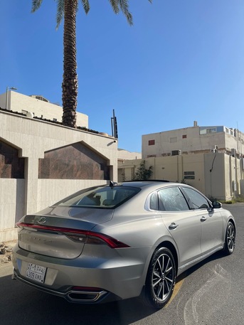 Jeddah, Vehicles, Cars & Trucks , SAR 62000,  Hyundai Azera,  2021,  Automatic,  200 KM,  For Sale   Excellent Condition