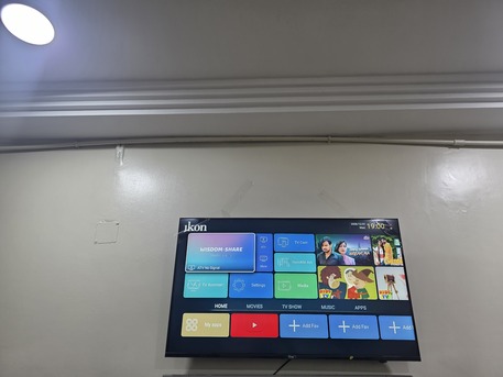 Thuqbah, Electronics, SAR 500,  Led Smart Tv Ikon 43