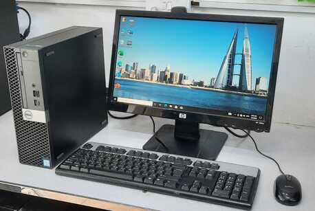 Manama, Computers, BHD 98,  Dell Core I7 7th Gen Computer 19" Monitor 8GB RAM SSD M.2 35x Fast WIN 11Pro/MS Office
