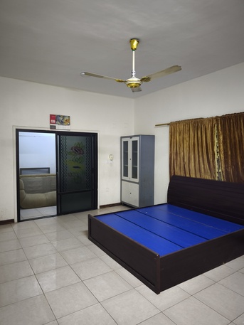 Al Aziziyah, Apartments, Flats, Houses & Villas, SAR 1000/month,  1 BR,  120 Sq. Meter,  Room For Rent