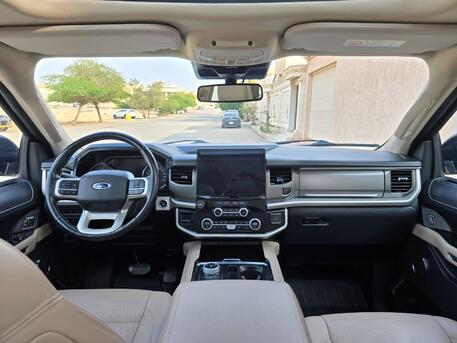 Riyadh, Vehicles, Cars & Trucks , SAR 135000,  Ford Expedition XLT EL,  2023,  Automatic,  149000 KM,    Edition With Panorama Sunroof N (2nd Owner) Good Price