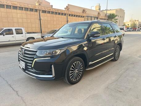 Riyadh, Vehicles, Cars & Trucks , SAR 59000,  Changan CS95,  2022,  Automatic,  127000 KM,   Changan CS 95 Mid Options With Sunroof N AWD For Sales (2nd Owner)