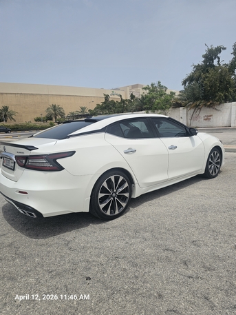 Muharraq, Vehicles, Cars & Trucks , BHD 6500,  Nissan Maxima,  2019,  Automatic,  53000 KM,   Maxima Platinum