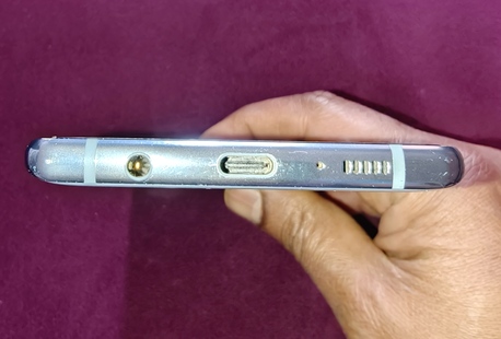 Taif, Mobile Phones, SAR 700,  Used Samsung Galaxy A71 5g Phone Without Any Scratches And Good Battery Life For Sale