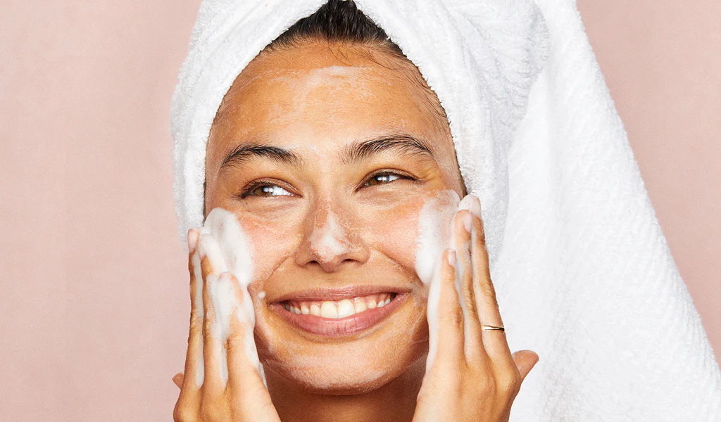 New York, Health, Clear Pores Daily Wash For Breakout Control