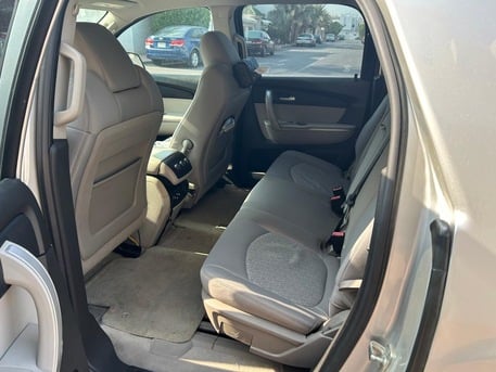 Al Mazruiyah, Vehicles, Cars & Trucks , SAR 22000,  Gmc Acadia,  2011,  Automatic,  270 KM,   Well Maintained