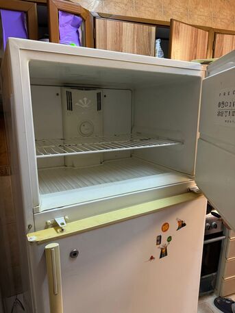 Dammam, Appliances, SAR 350,  Refrigerator For Sale In Good Condition