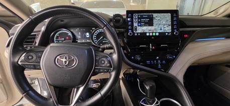 Riyadh, Vehicles, Cars & Trucks , SAR 98000,  Toyota Camry Hybrid,  2021,  Automatic,  127000 KM,