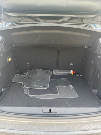 Riyadh, Vehicles, Cars & Trucks , SAR 71000,  Peugeot 3008,  2025,  Automatic,  16500 KM,    For Sale