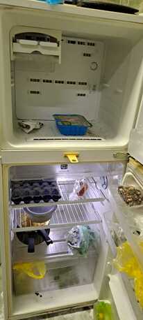 Yanbu, Furniture, SAR 900,  Double Bed And Double Door Fridge
