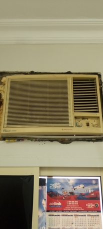 Khobar, Air Conditioners, SAR 750,  ❄️ Window AC For Sale &ndash; Good Condition | Ready To Use ❄️
