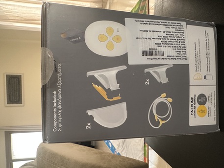 Manama, Baby & Kid Stuff, BHD 45,  Medela Handsfree Breast Pump